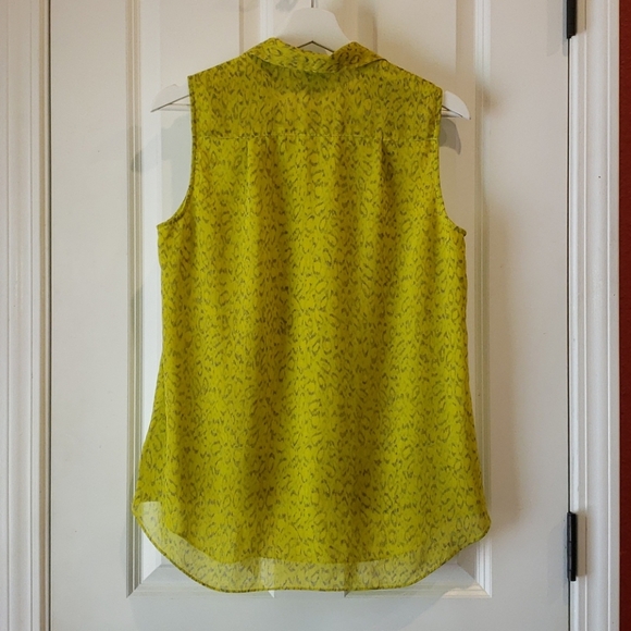 CABI #3071 Yellow Animal Print Reign Blouse sz S - Picture 6 of 11